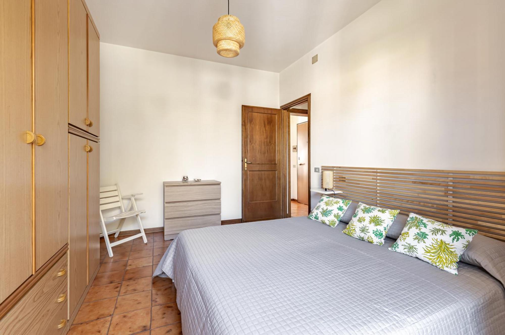Comfy Apartment With Private Parking Near The Beach! 维亚雷焦 外观 照片